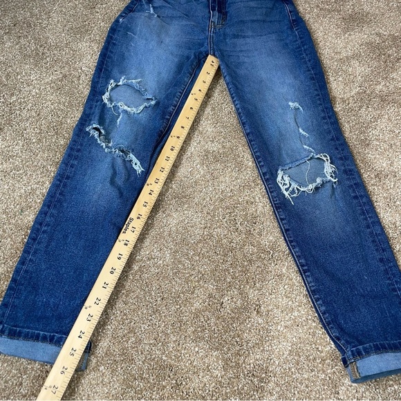 Kan Can jeans straight leg factory distressed holy 26" X 26" High rise FLAWED - Picture 9 of 10